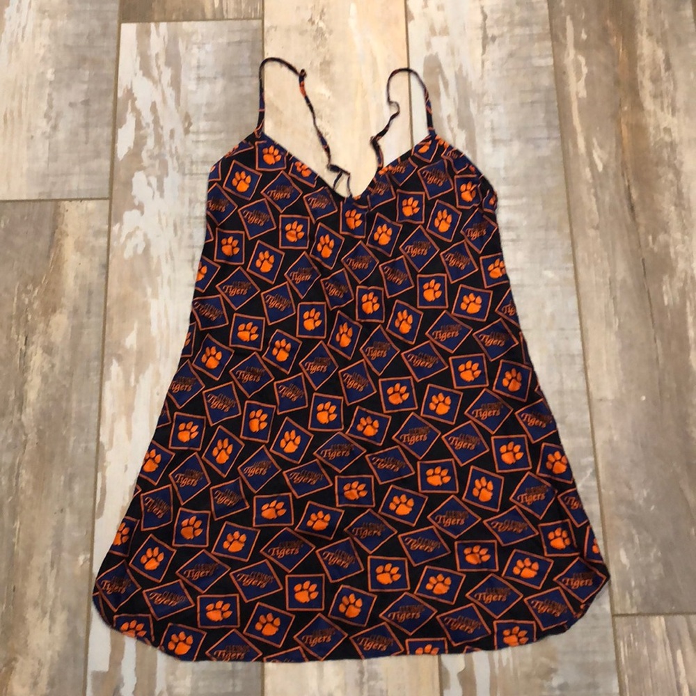 Unique Clemson nightie